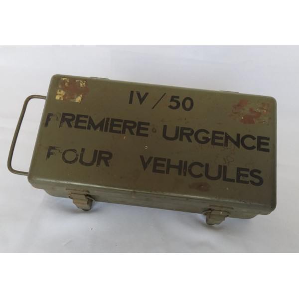 Trousse survie avion années 50 complète rare