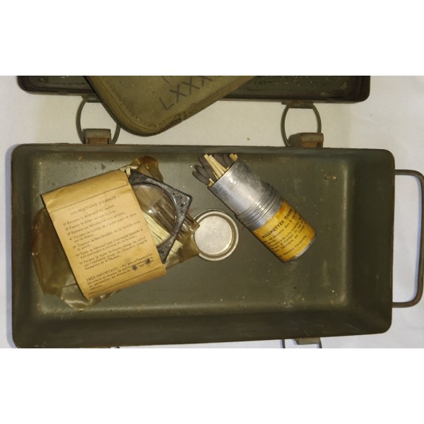 Trousse survie avion années 50 complète rare