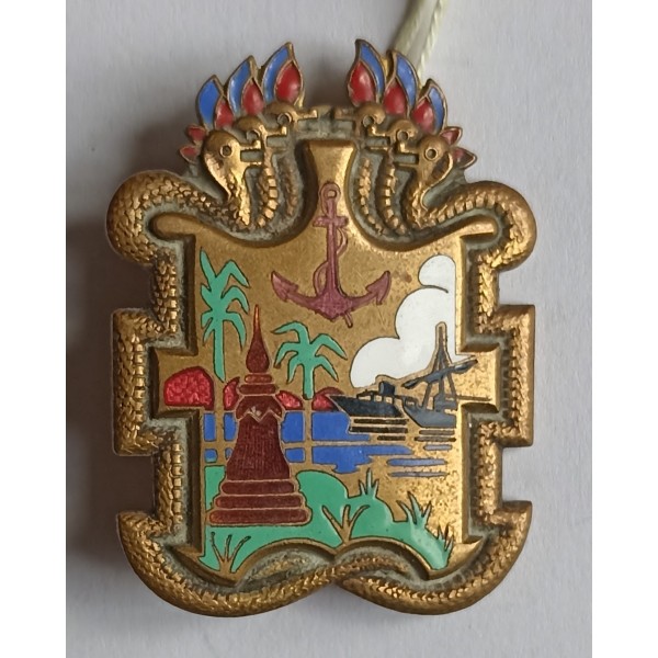 Rare insigne du groupe des unités de garnison de pnompenh indochine