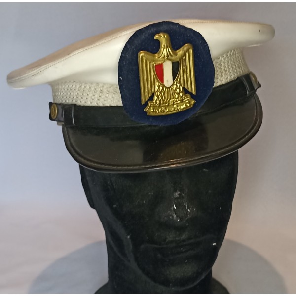 Casquette de la police...