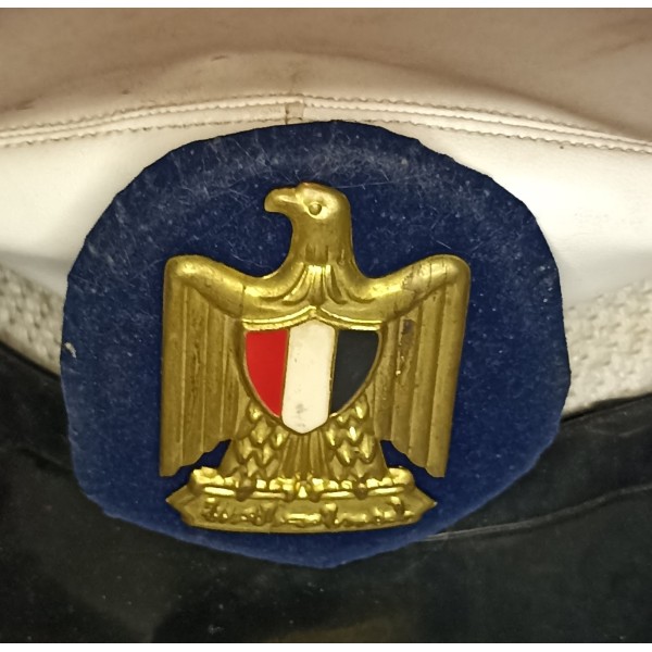 Casquette de la police egyptienne