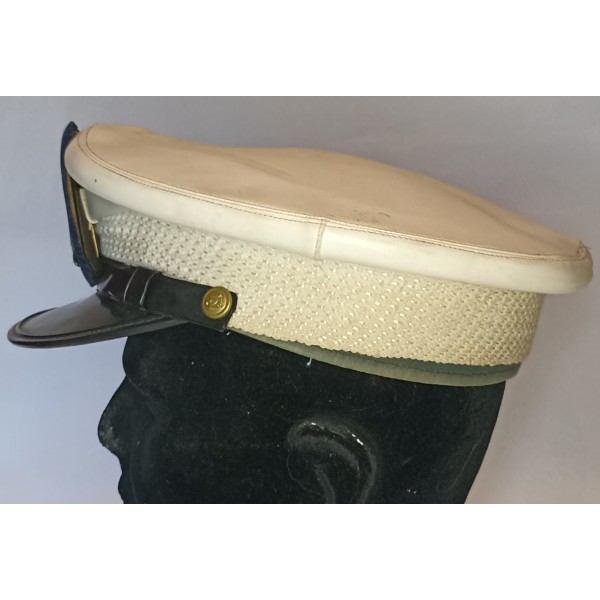 Casquette de la police egyptienne