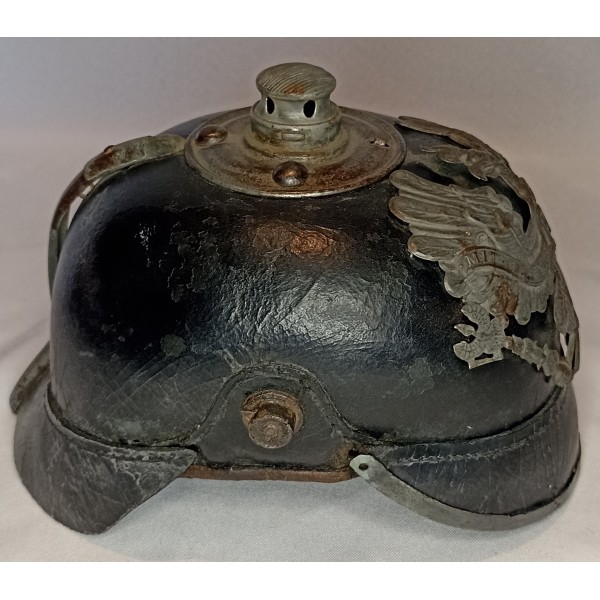 Casque à pointe allemand model 15 ww1 à compléter