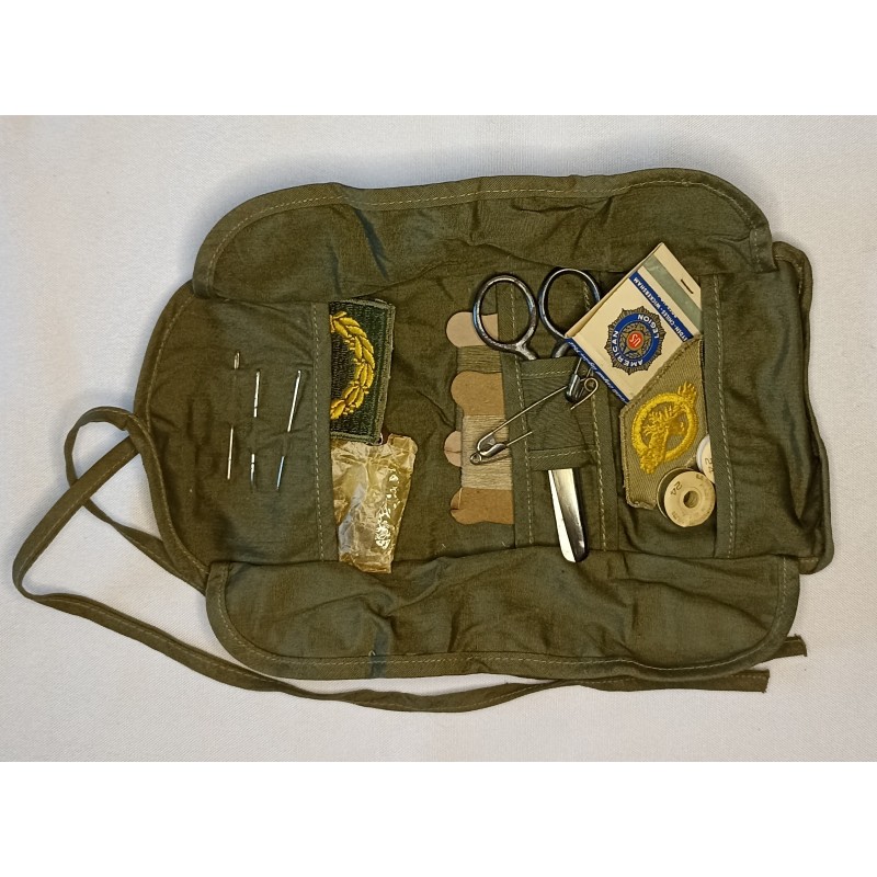 US ARMY 39/45 trousse de couture réglementaire Gi's WW2