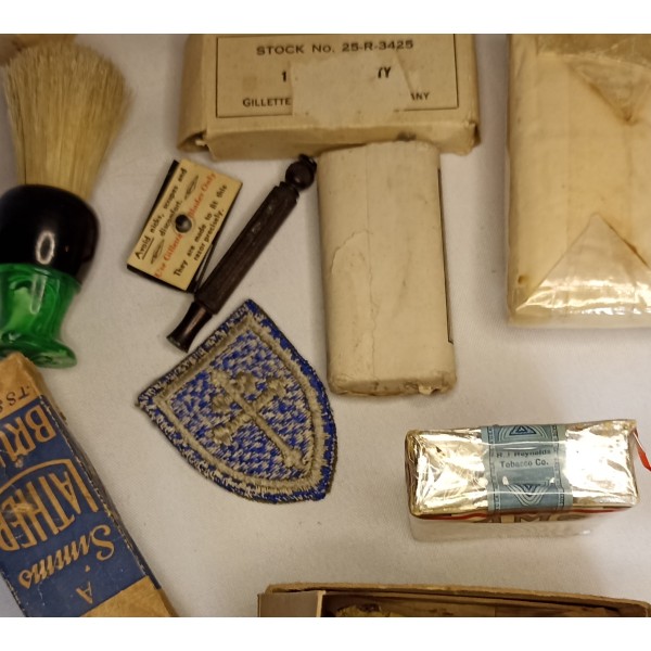 Lot US ARMY petit équipement du Gi's WW2