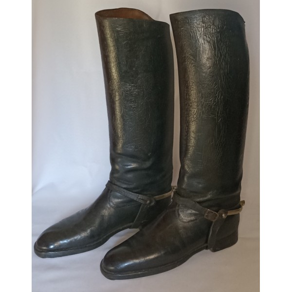 Bottes officier en cuir vernis noir model 1900 ww1