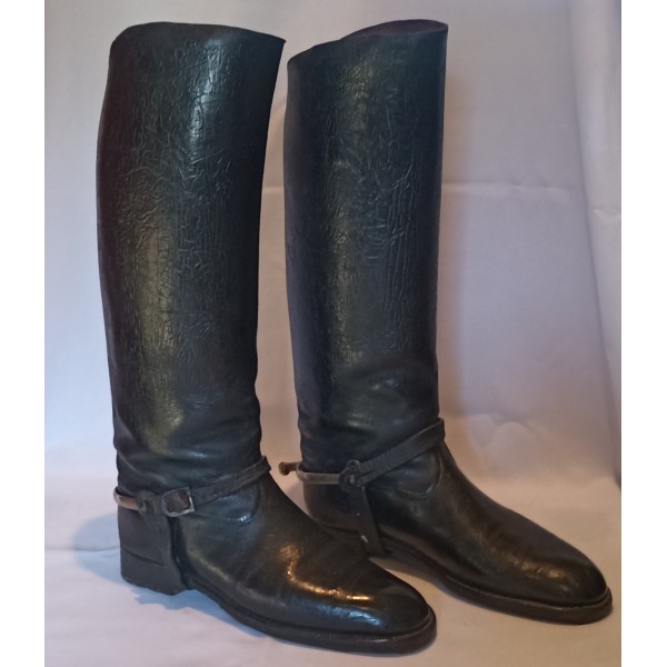 Bottes officier en cuir vernis noir model 1900 ww1