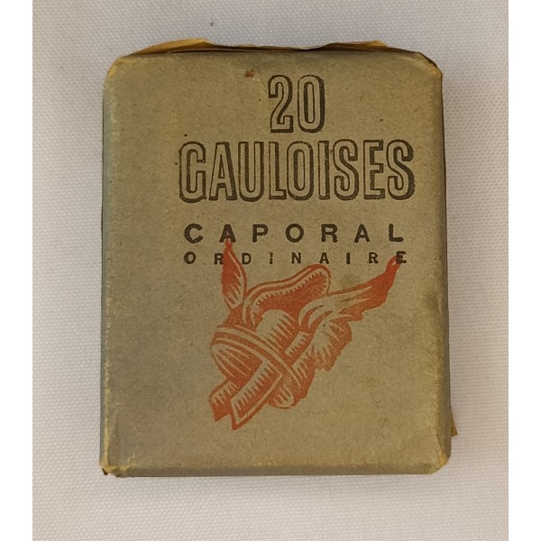 Paquet cigarettes gauloise...