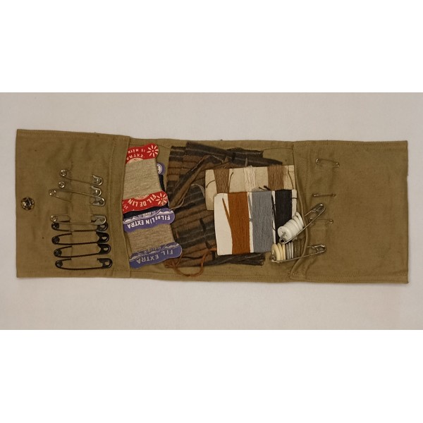 Trousse de couture du soldat français 39/45 ww2