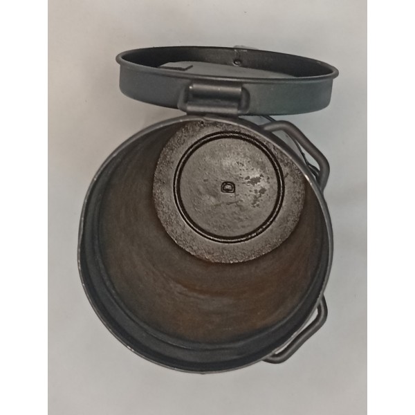 Boite masque à gaz allemand km 39/45 ww2