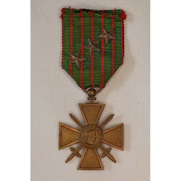 Médaille croix de guerre...