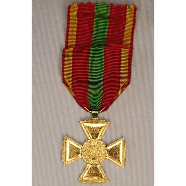 Médaille croix du...