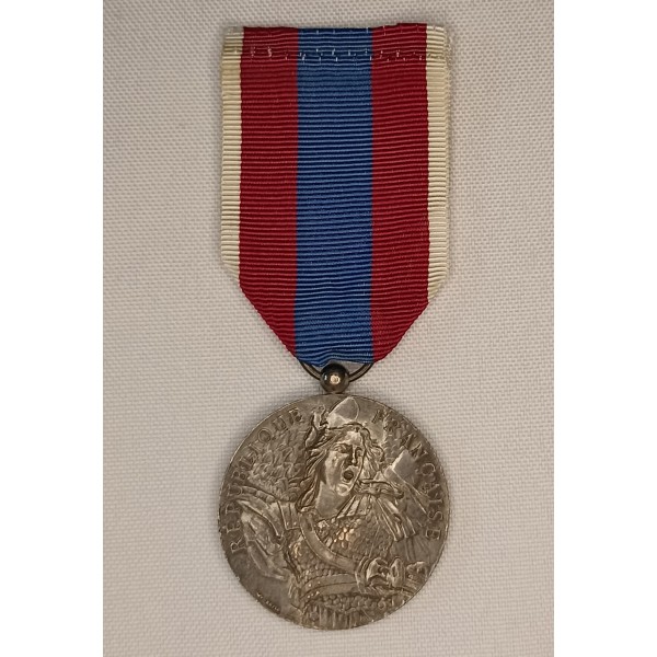 Médaille de la défense...