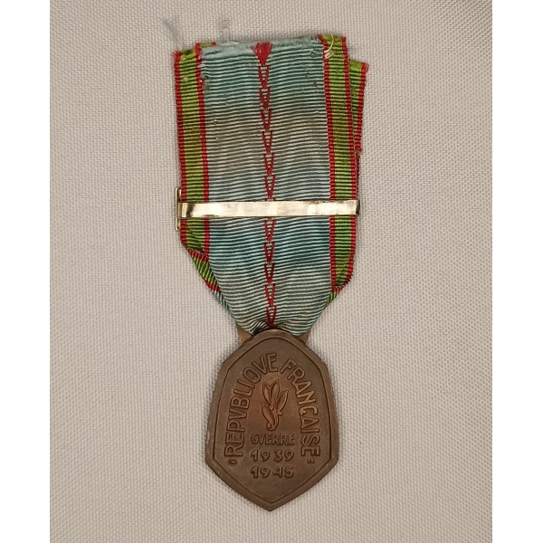 Médaille commémorative combattant guerre 39/45