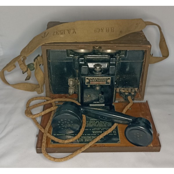 Téléphone de campagne portatif anglais mkii 39/45 ww2