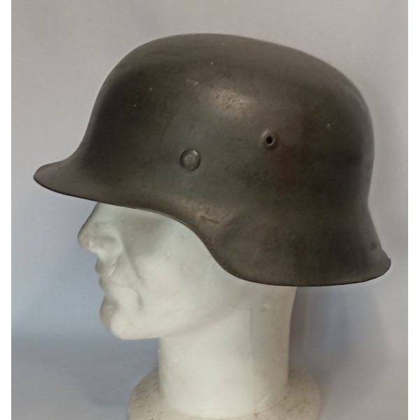 Casque allemand model 1942...