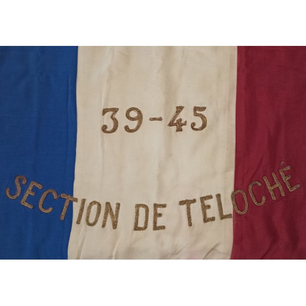 Drapeau prisonnier guerre section teloché 39/45