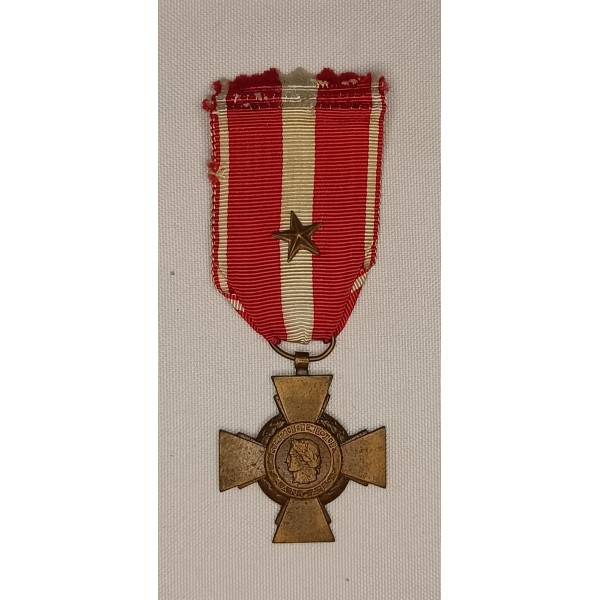 Médaille croix de la valeur militaire