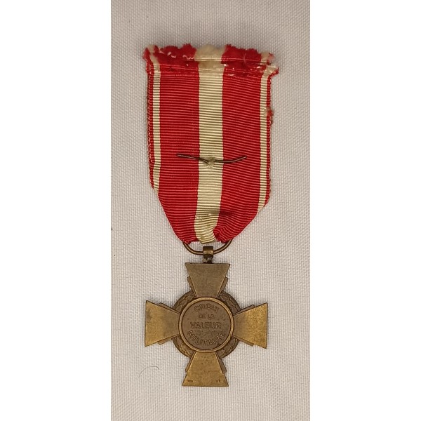Médaille croix de la valeur...