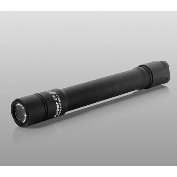 Armytek Partner C4 XP-L Warm 