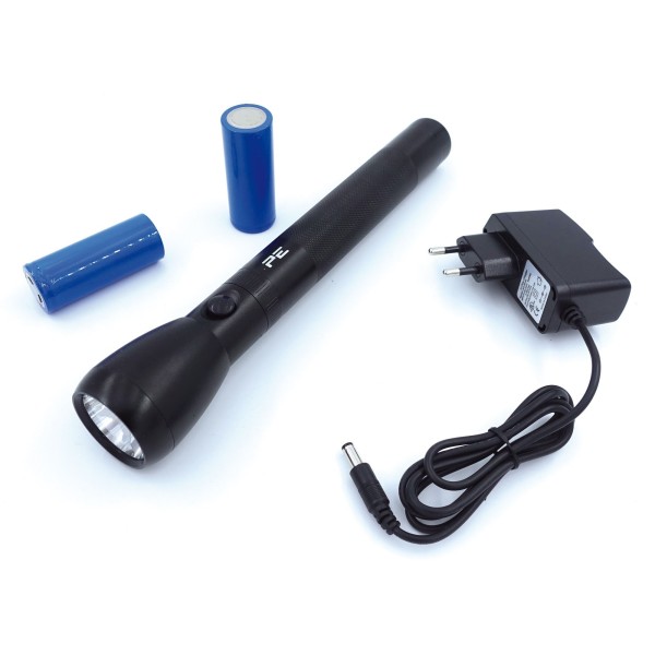 LAMPE TORCHE  NOIR RECHARGEABLE 