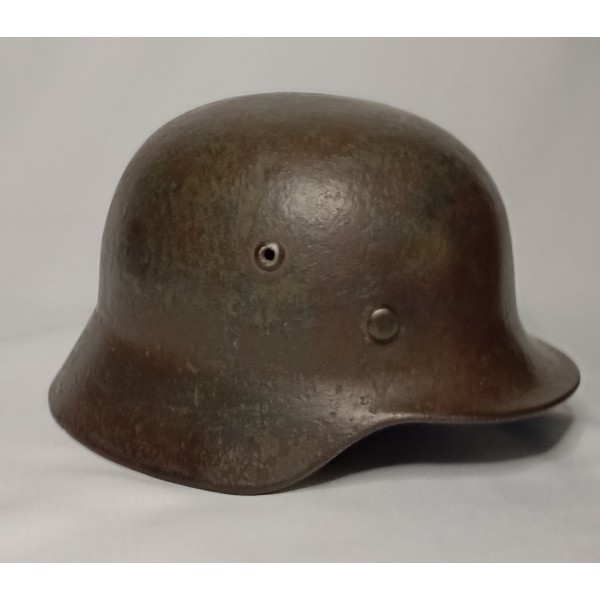 Coque de casque Allemand model 1935 WW2 100% original
