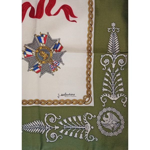 Foulard en soie L.R. Paris de l'Ordre la Légion d'honneur