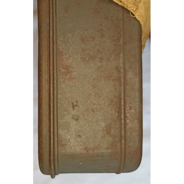 Boite masque à gaz Allemand pour véhicule 1942 WW2