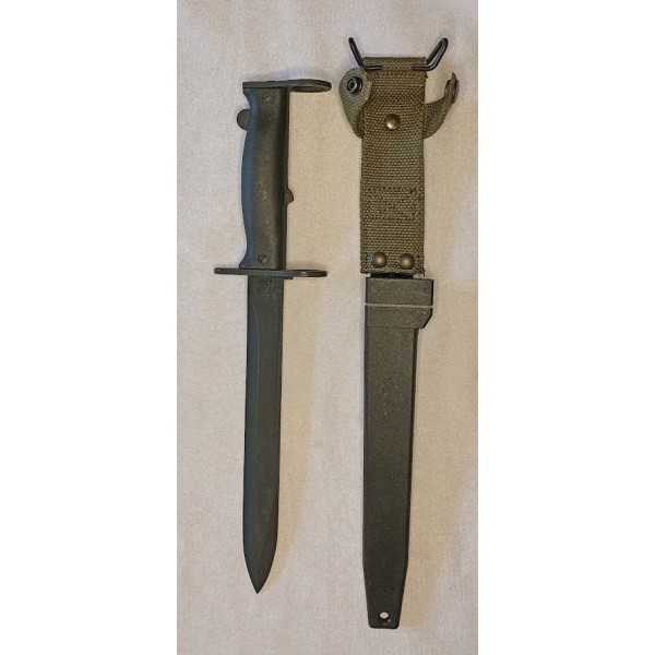 Baïonnette FAMAS armées Française état neuf
