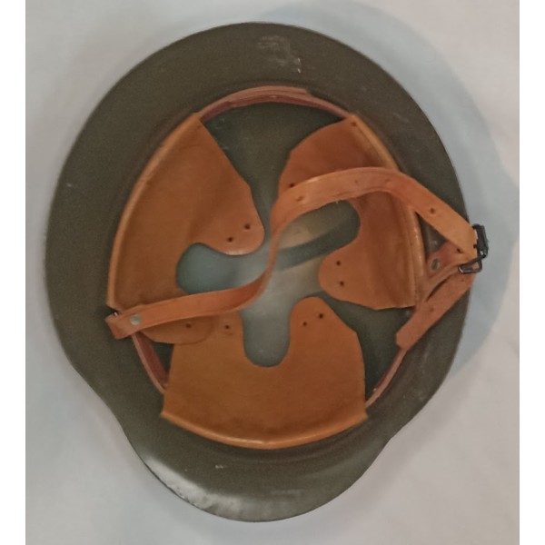 Casque acier Espagnol model 42/79 vintage