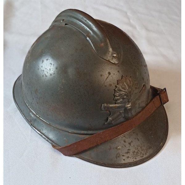 Casque Adrian model 1915...