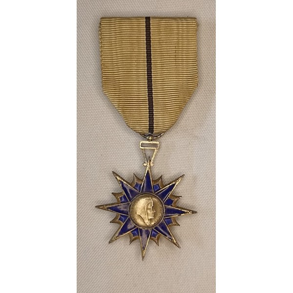 Ordre du Mérite civil du...