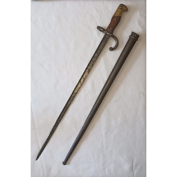 Baïonnette modèle 1874 fusil gras datée 1876