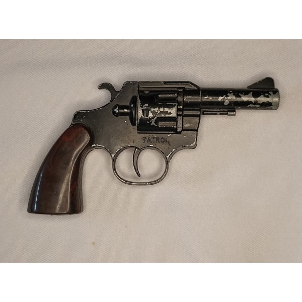 Pistolet jouet à pétard...