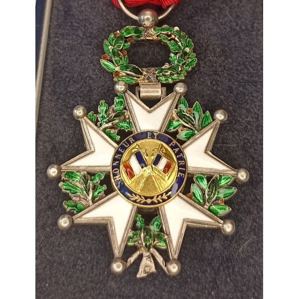 Médaille Légion d'honneur chevalier 3ème République bijoutier