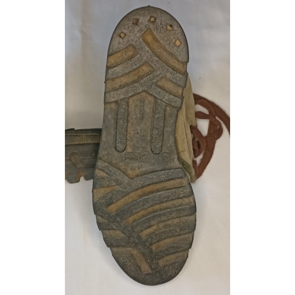 Chaussure de brousse pataugas Wissart pointure 41 guerre Algérie