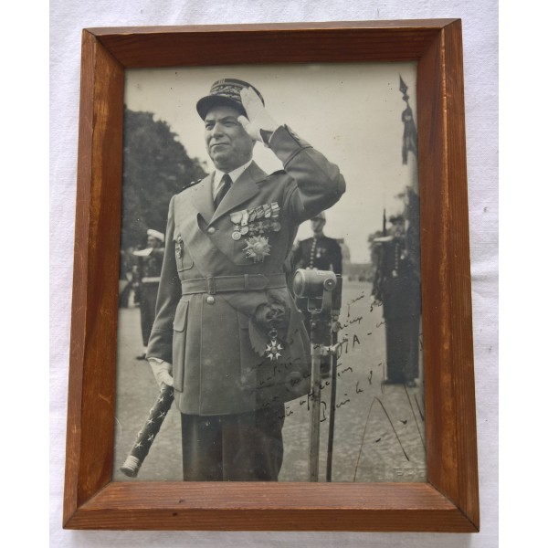 Photo dédicacée Maréchal Juin