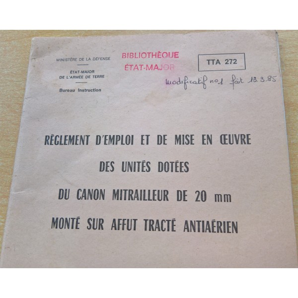TTA 272 Canon mitrailleur...