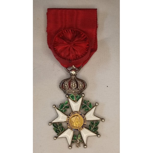Médaille Ordre Officier...