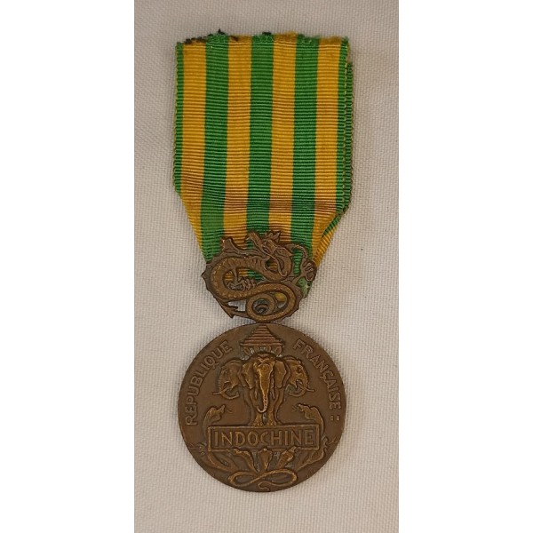 Médaille campagne Indochine...