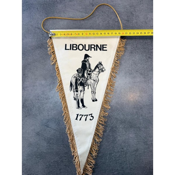 Grand fanion militaire  Libourne 1773 / E.N.O.R.S.S.A.
