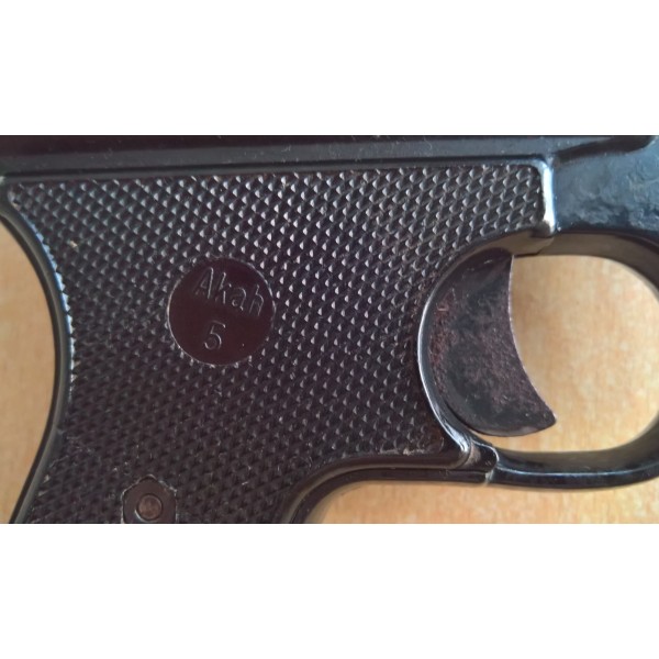 Pistolet à  plomb à inertie 4,5mm catégorie D