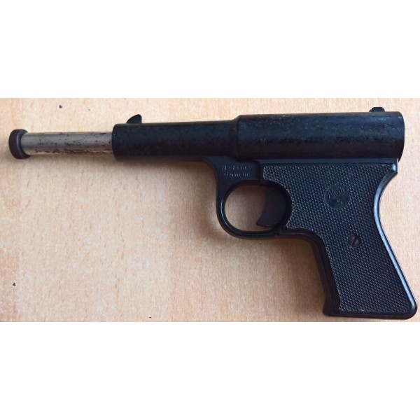 Pistolet à  plomb à inertie 4,5mm catégorie D