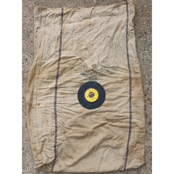 Sac à farine armée...