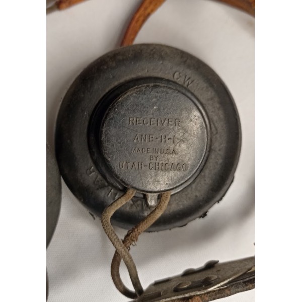 Ecouteur et laryngophone personnel navigant USAAF WW2