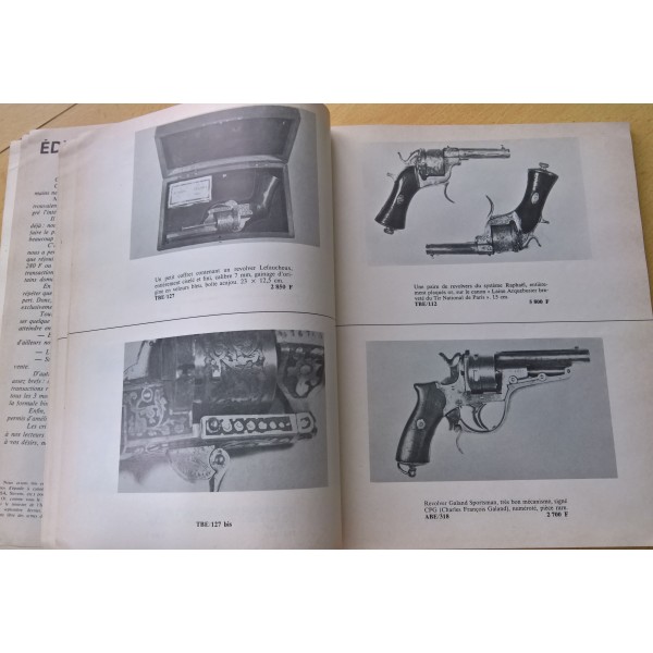 Livre vente aux enchères Antiquarmes n° 3