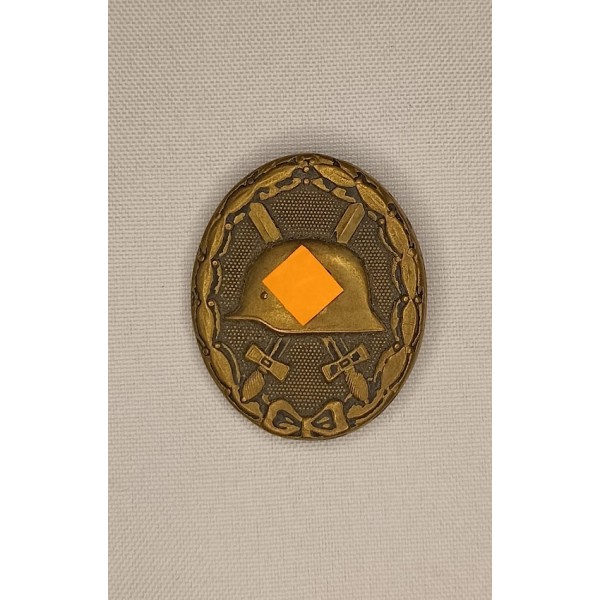 Badge de blessé armée...