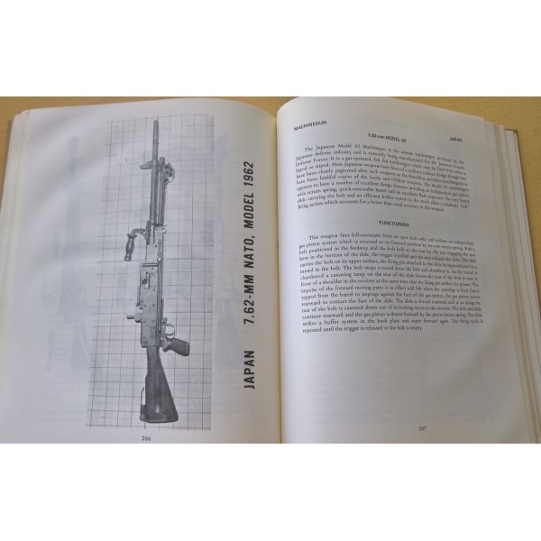 Livre US Army Special Forces Foreign Weapons Handbook