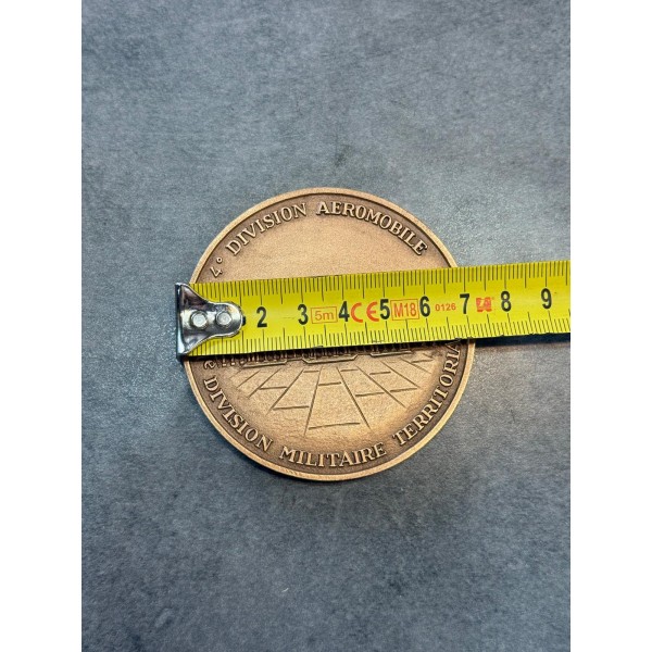 Médaille de table “4e Division Aéromobile – 6e Division Militaire Territoriale”  Armée Française