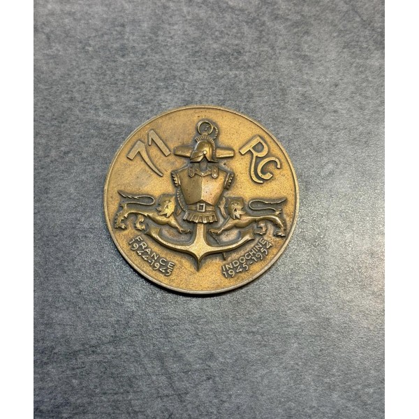 Médaille de table militaire...